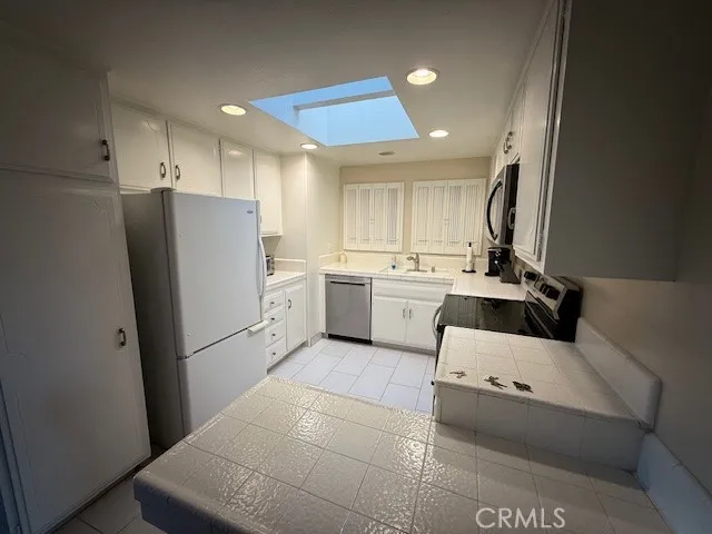 $3,000 | 3106 Via Serena South, Unit N, Laguna Woods, CA 92637