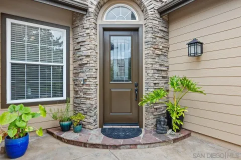 $1,050,000 | 2157 Berwick Woods, Fallbrook, CA 92028