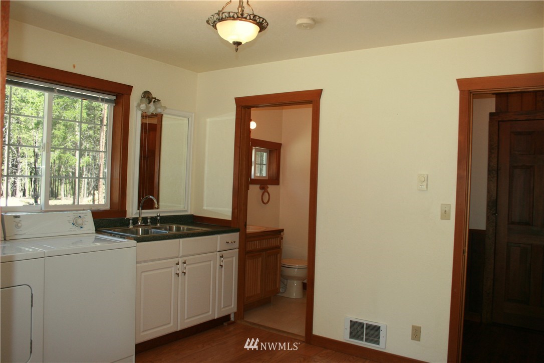 18180C State Rte 20 Winthrop, WA 98862 - Photo 10 of 20 Gallery Image 10