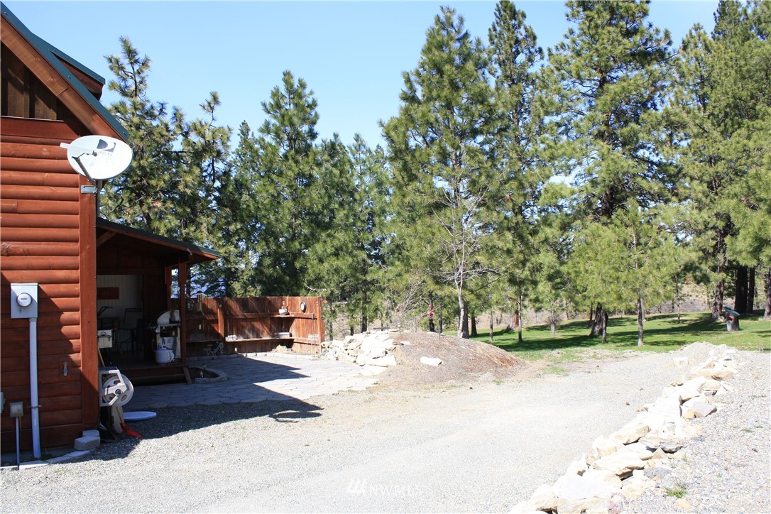 230 Markovich Road Cle Elum, WA 98922 - Photo 3 of 22 Gallery Image 3