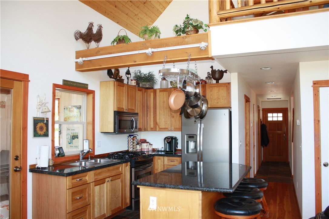 230 Markovich Road Cle Elum, WA 98922 - Photo 8 of 22 Gallery Image 8