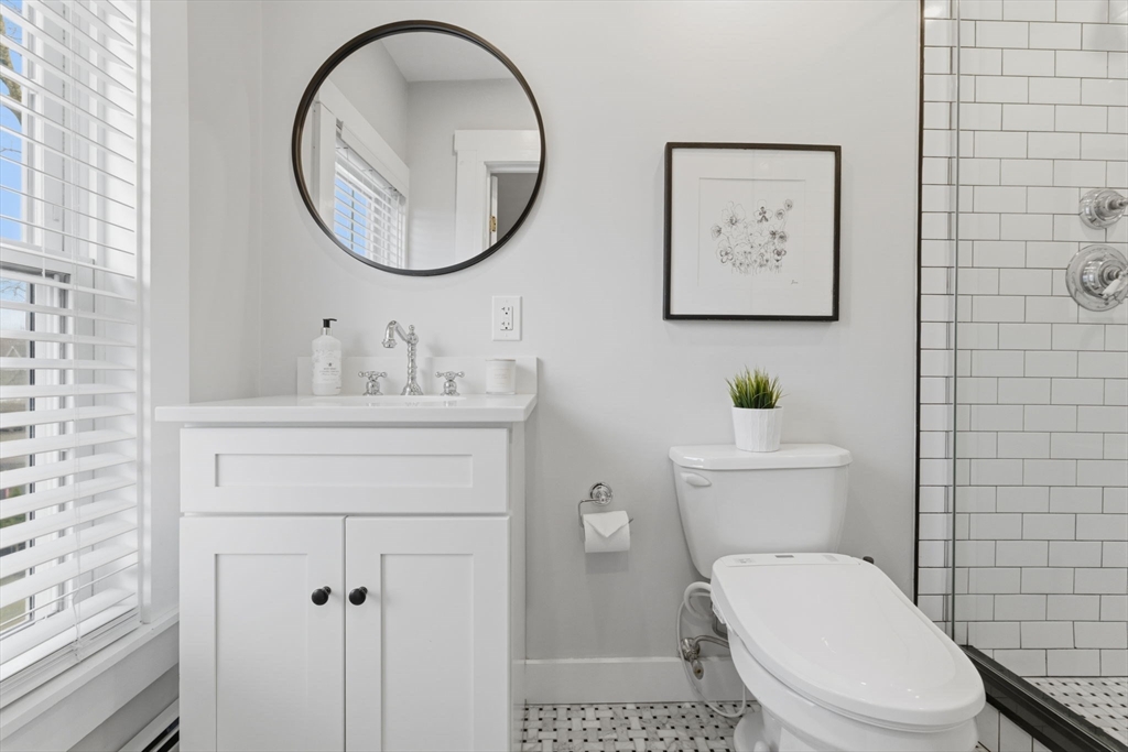 212 West Street, Unit 1 Reading, MA 01867 - Photo 16 of 31