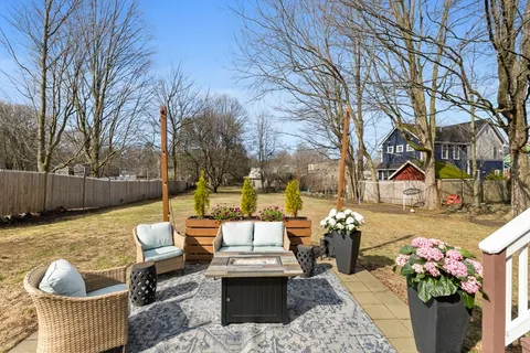 $599,900 | 212 West Street, Unit 1, Reading, MA 01867