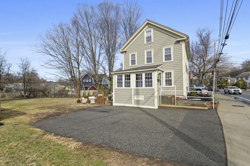 212 West Street, Unit 1 Reading, MA 01867 - Photo 30 of 31