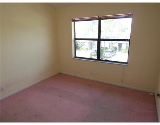 9094 Southwest 21st Court Boca Raton, FL 33428 - Photo 9 of 11 Additional Photo