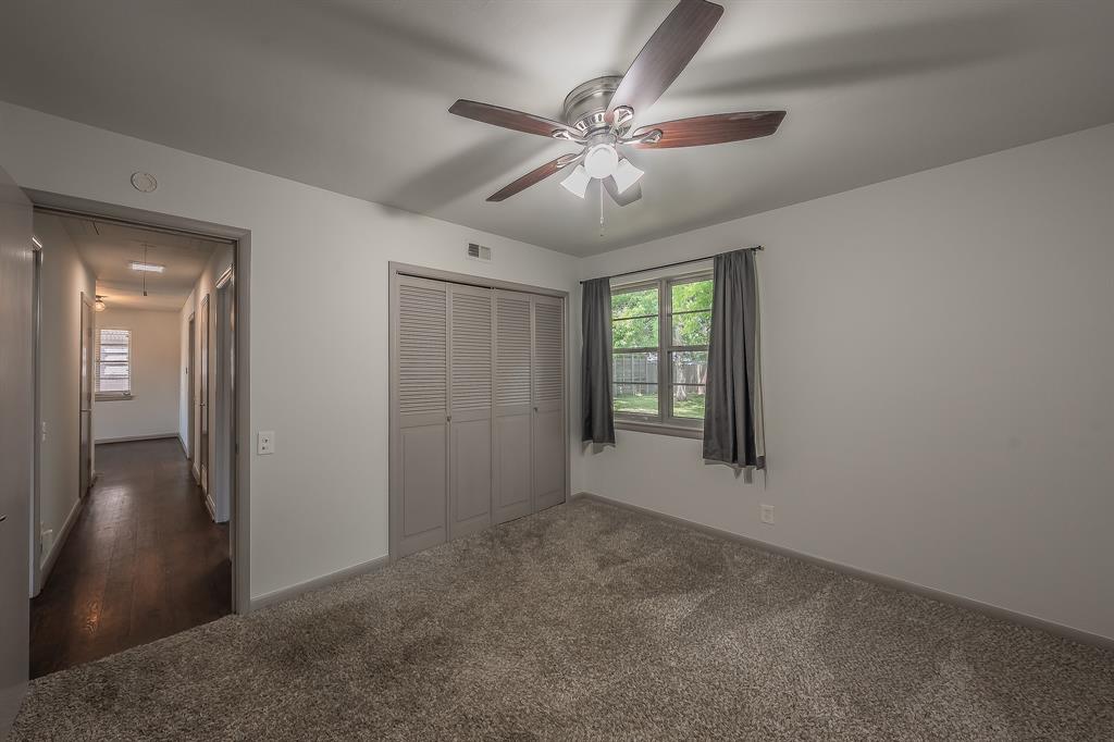 4411 Merrell Road Dallas, TX 75229 - Photo 12 of 20