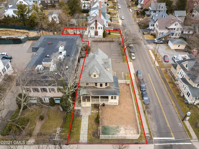 a picture of city view