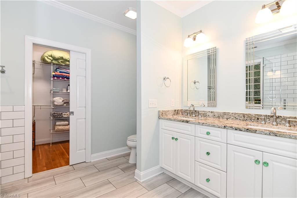 1702 Gentry Court High Point, NC 27265 - Photo 17 of 30 Gallery Image 17