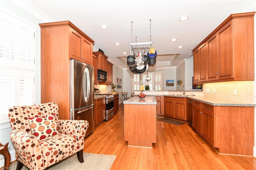 1702 Gentry Court High Point, NC 27265 - Photo 9 of 30 Gallery Image 9