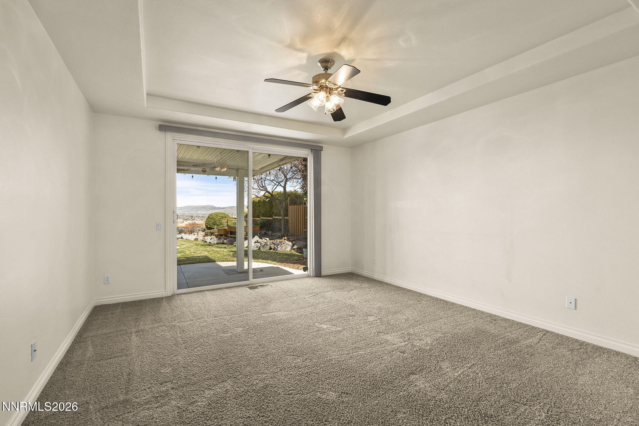 2840 Falcon Ridge Drive Sparks, NV 89436 - Photo 17 of 32 18-web-or-mls-_DSC2568