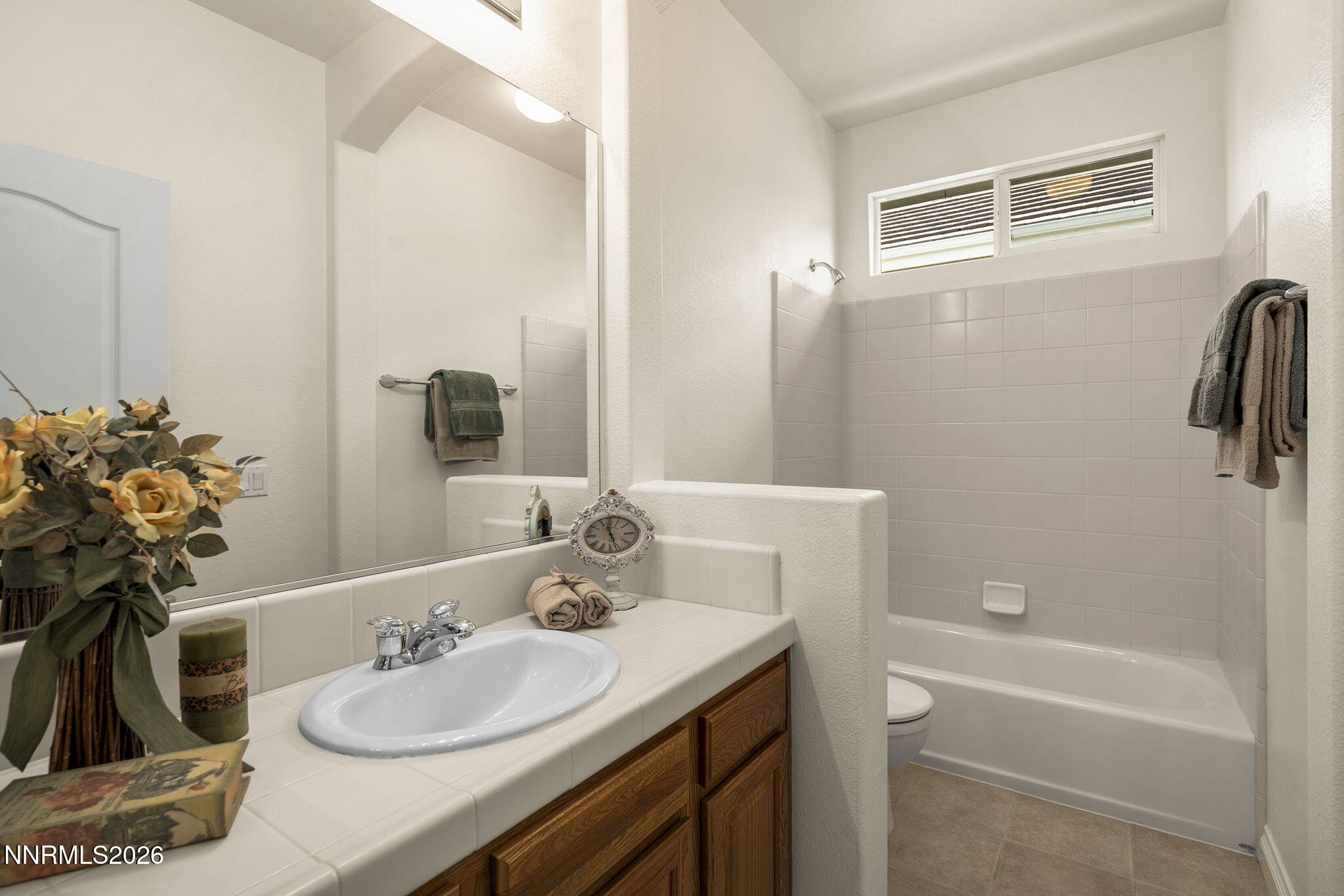 2840 Falcon Ridge Drive Sparks, NV 89436 - Photo 24 of 32 26-web-or-mls-_DSC2612