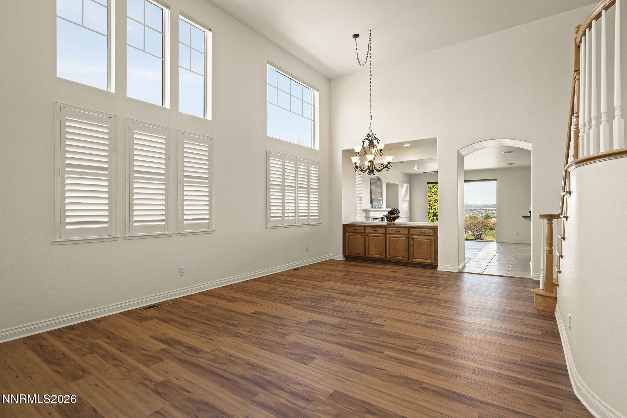 2840 Falcon Ridge Drive Sparks, NV 89436 - Photo 3 of 32 4-web-or-mls-_DSC2498