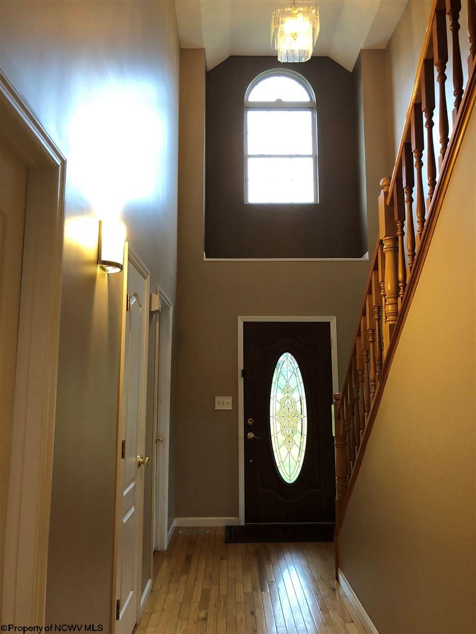 77 Mountain View Road Bridgeport, WV 26330 - Photo 2 of 20 Gallery Image 2