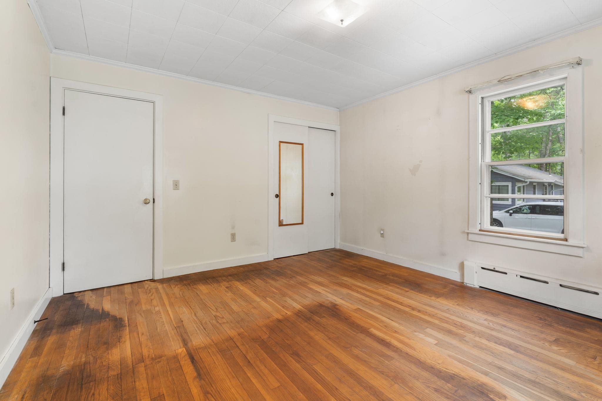 42 Oak Street Rochester, NH 03839 - Photo 15 of 36