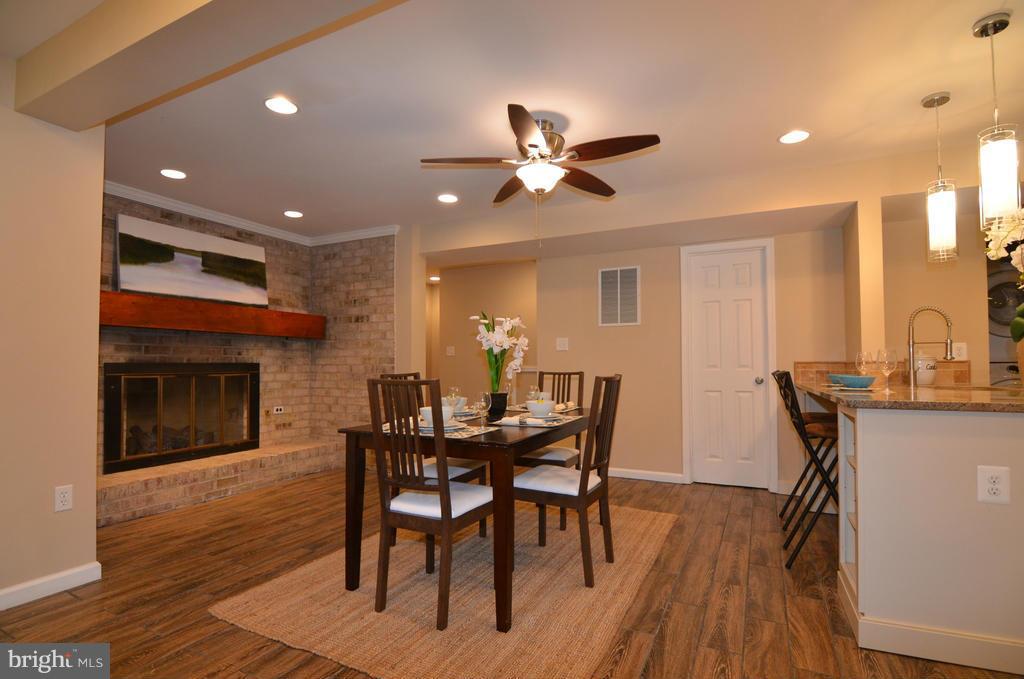 12404 Purcell Road Manassas, VA 20112 - Photo 2 of 23 Dining Room