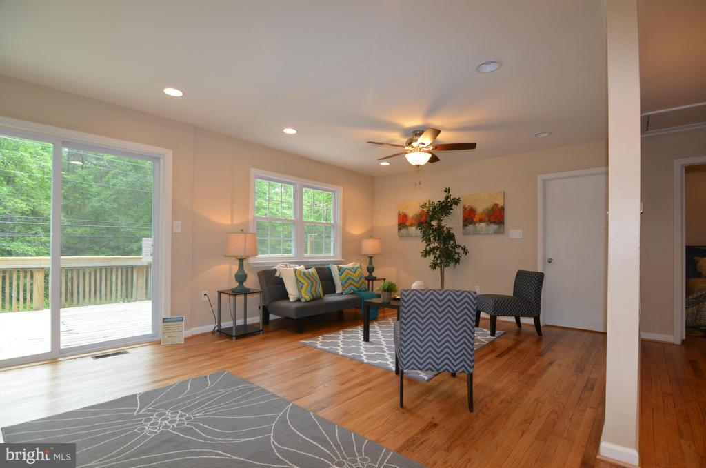 12404 Purcell Road Manassas, VA 20112 - Photo 12 of 23 Family Room