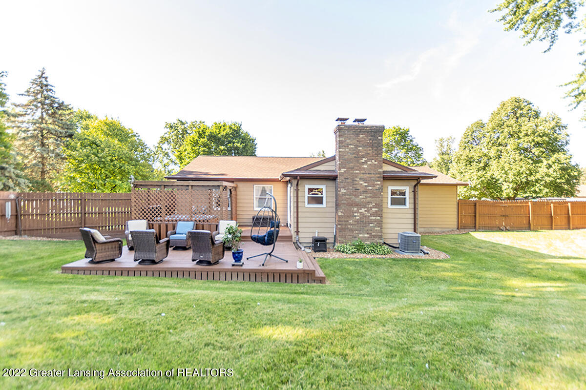 4512 Gull Road Lansing, MI 48917 - Photo 4 of 32 _DSC6247
