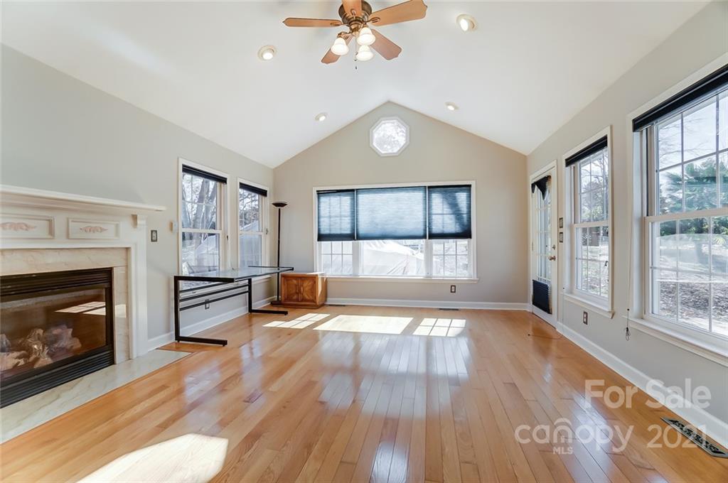 3763 Sugar Spring Road Gastonia, NC 28054 - Photo 3 of 17 Gallery Image 3