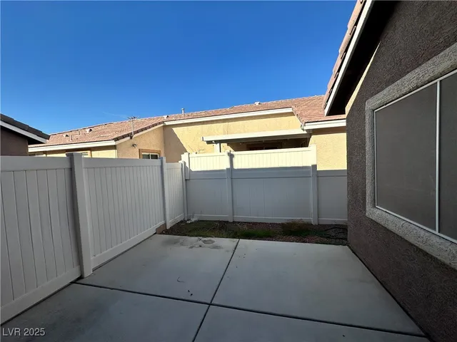 $1,775 | 10402 Melon Cactus Street, Las Vegas, NV 89141