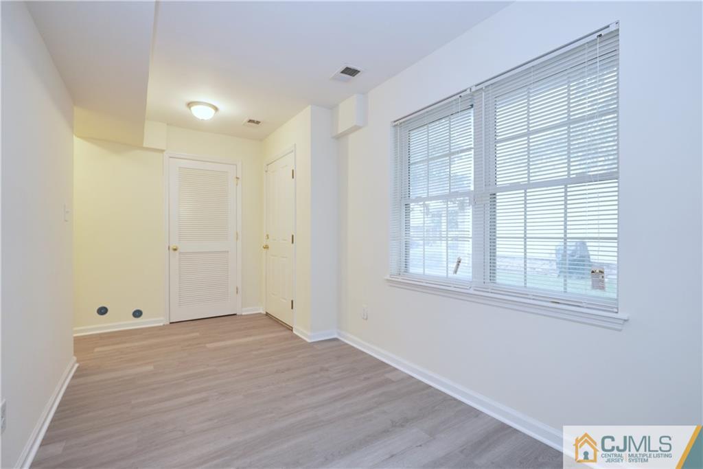 5 Alfred Avenue Somerset, NJ 08873 - Photo 3 of 27
