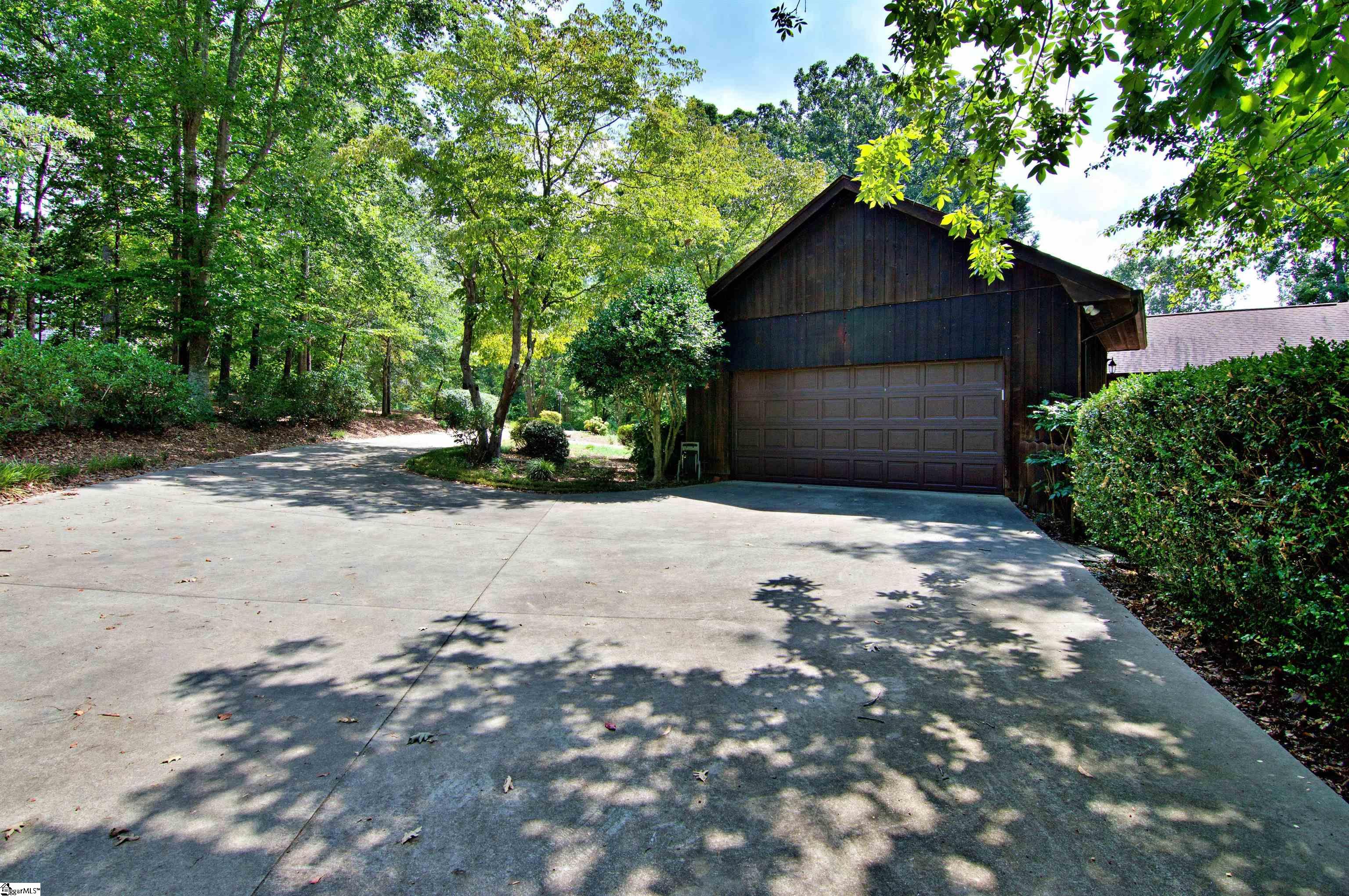 11051 Lake Ridge Lane Seneca, SC 29672 - Photo 25 of 48 Gallery Image 25