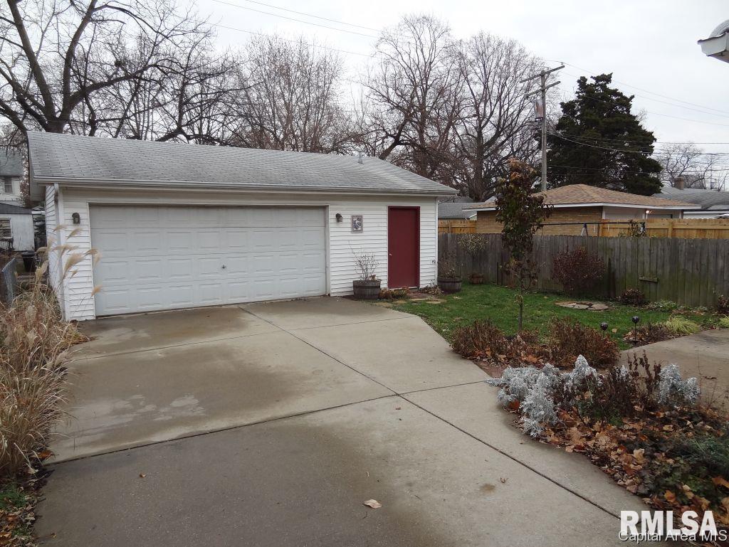 1508 South 2nd Springfield, IL 62704 - Photo 2 of 16