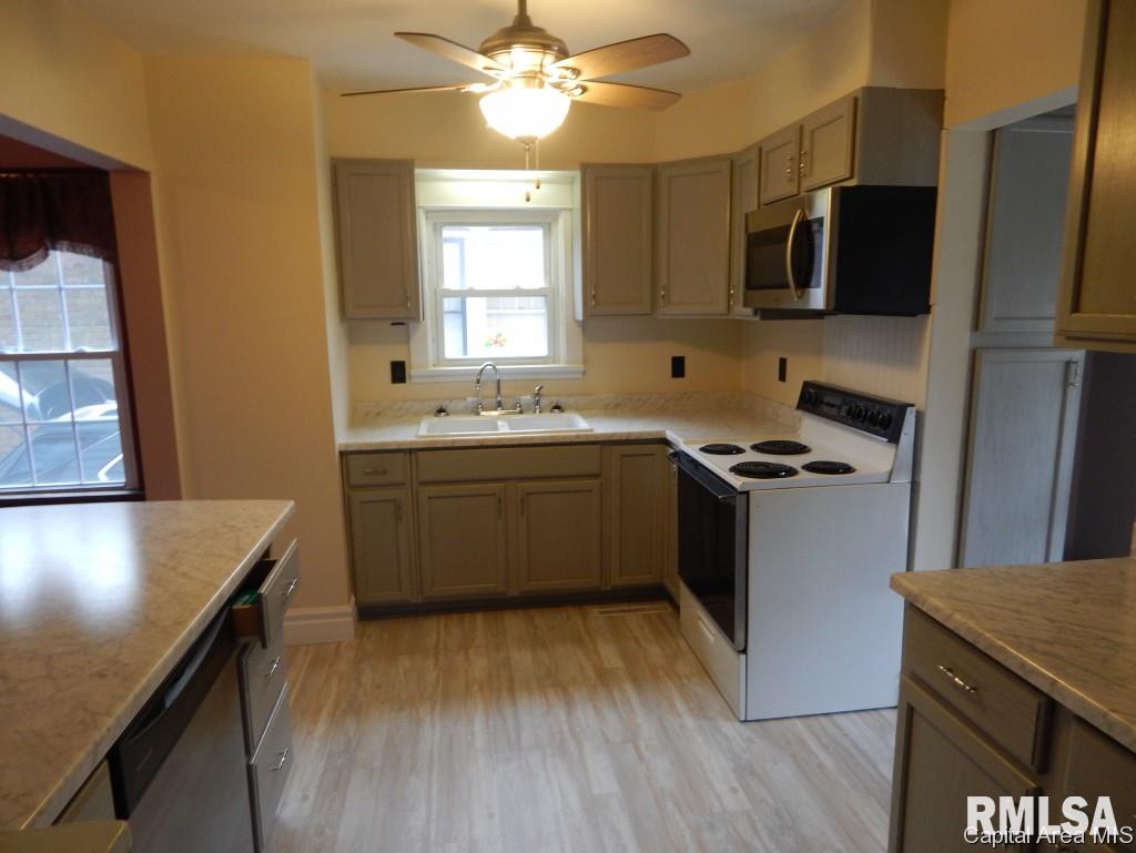 1508 South 2nd Springfield, IL 62704 - Photo 3 of 16