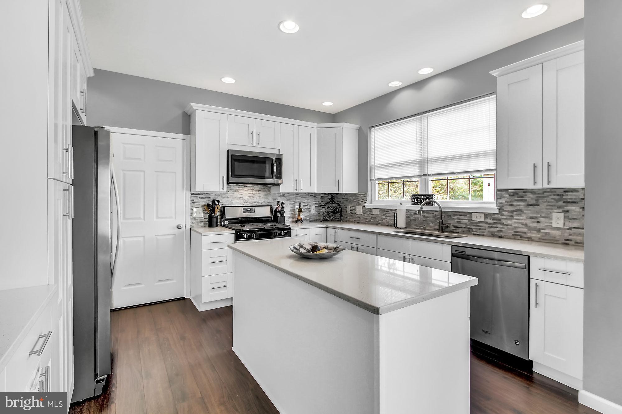 3325 Lewisberry Road York, PA 17404 - Photo 11 of 28 Kitchen