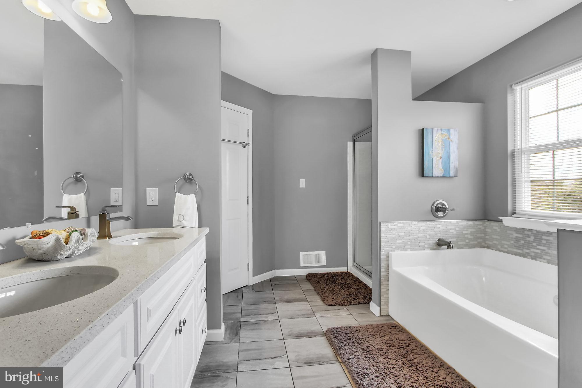 3325 Lewisberry Road York, PA 17404 - Photo 17 of 28 Master Bath