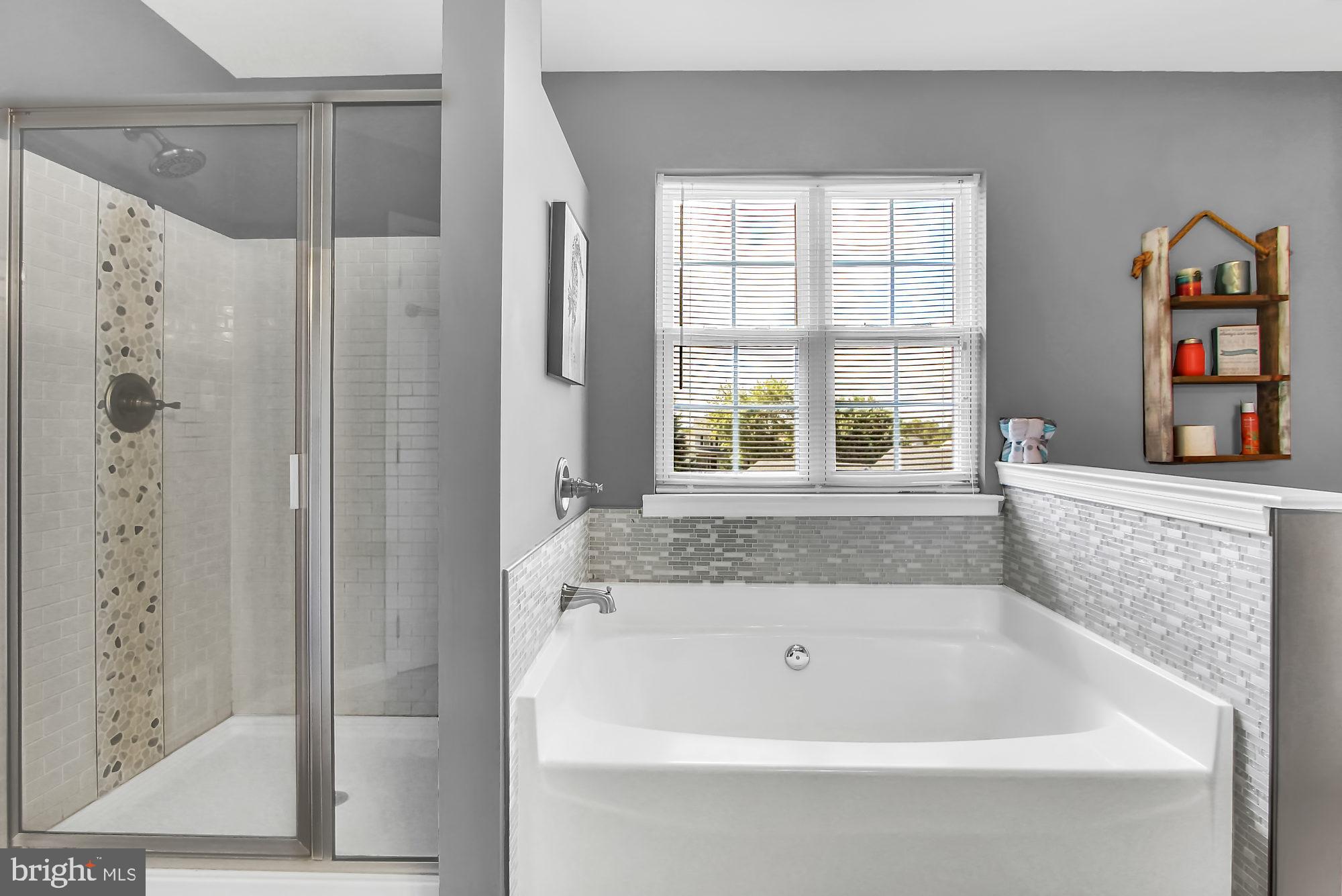 3325 Lewisberry Road York, PA 17404 - Photo 18 of 28 Master Bath