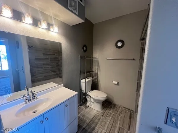 $259,000 | 7173 South Durango Drive, Unit 308, Las Vegas, NV 89113