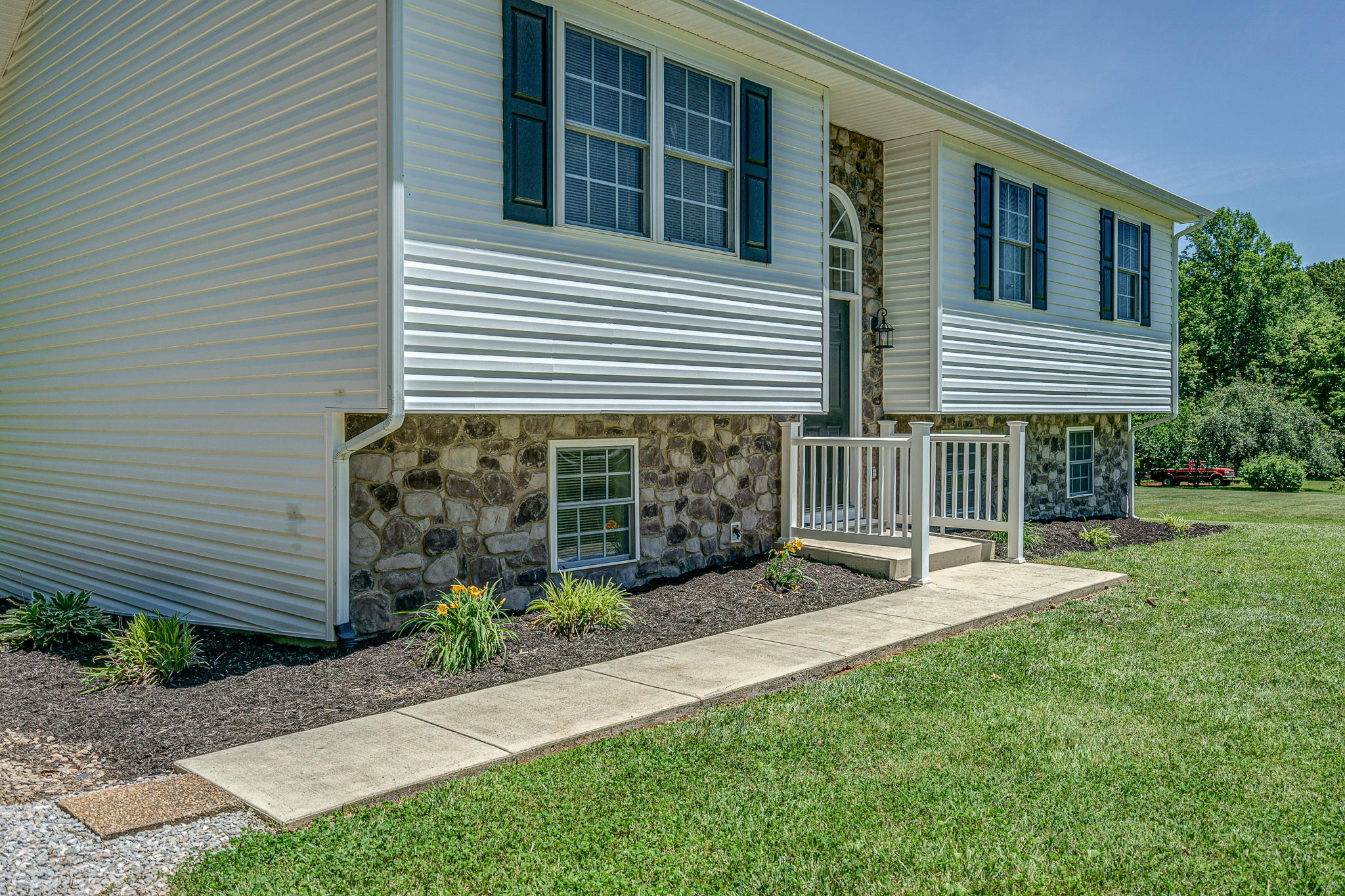 976 Bonbrook Mill Road Rocky Mount, VA 24151 - Photo 4 of 39 04-976 Bon Brook Mill 004