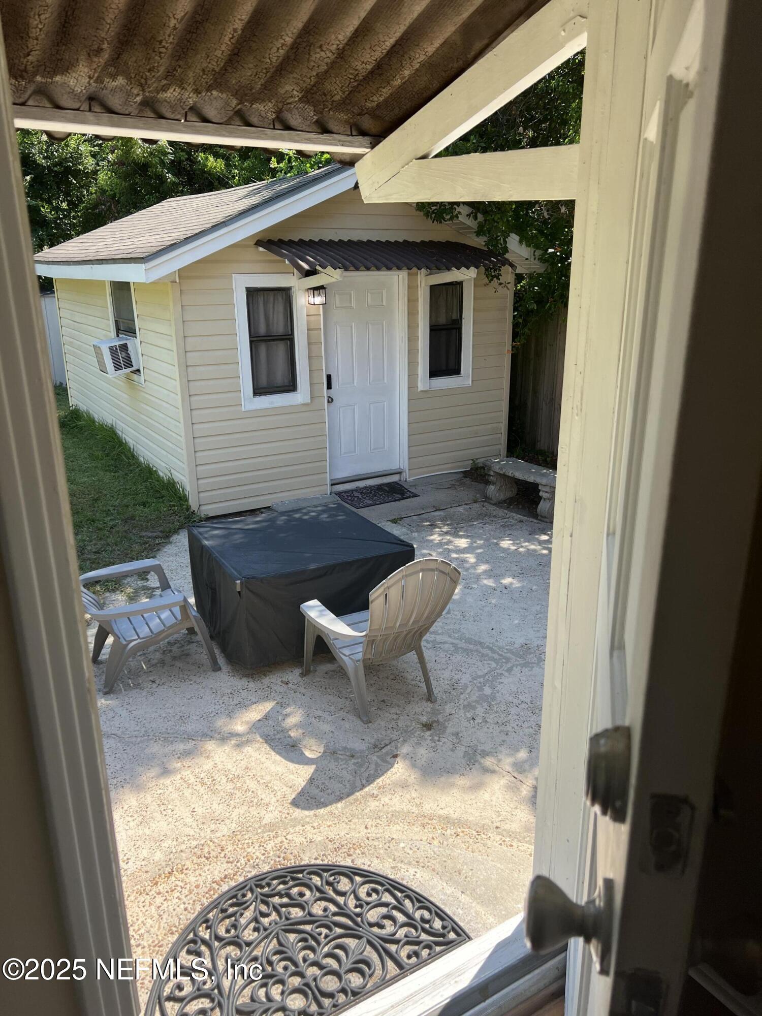 1612 Greenridge Road Jacksonville, FL 32207 - Photo 23 of 34 Back door