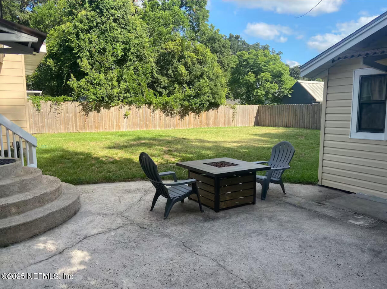 1612 Greenridge Road Jacksonville, FL 32207 - Photo 30 of 34 Fire pit area