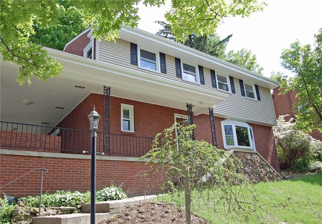 727 Pinetree Road Mt. Lebanon, PA 15243 - Photo 1 of 25 Gallery Image 1