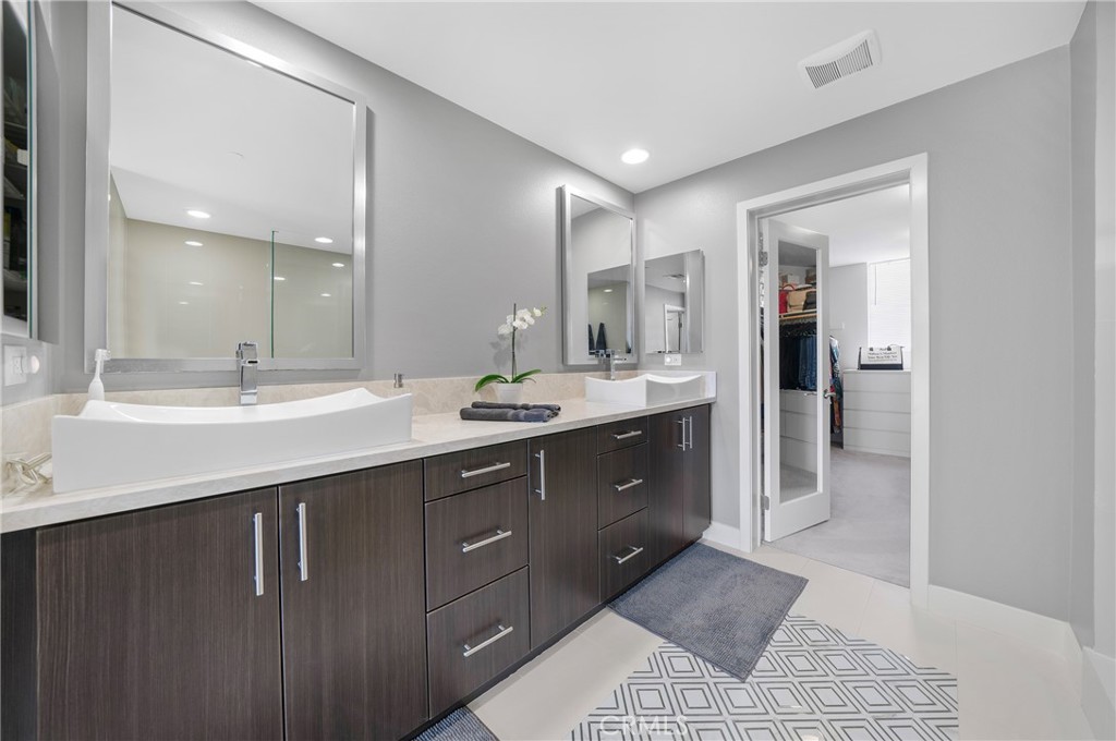 55 Gramercy Irvine, CA 92612 - Photo 17 of 31