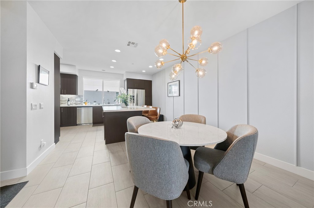 55 Gramercy Irvine, CA 92612 - Photo 6 of 31