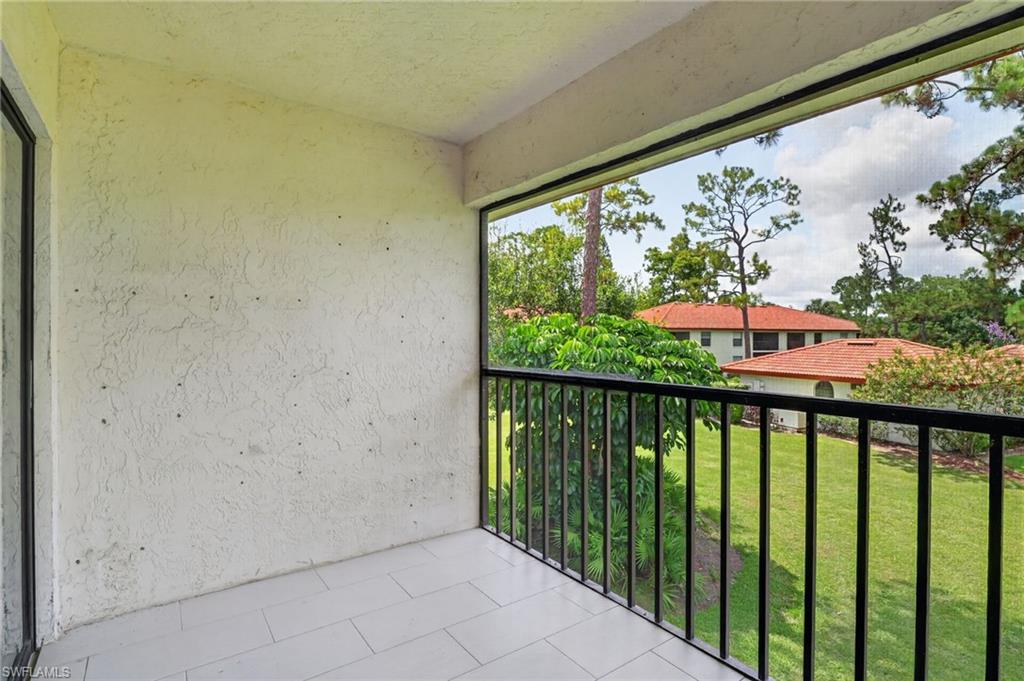 909 Augusta Boulevard, Unit 7 Naples, FL 34113 - Photo 26 of 40