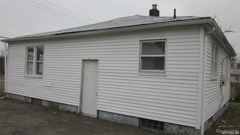593 Franklin Road Pontiac, MI 48341 - Photo 8 of 22 IMG_6453.jpg