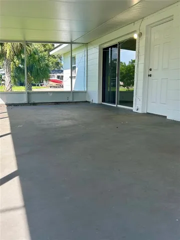 $2,400 | 4601 West Oakellar Avenue, Tampa, FL 33611