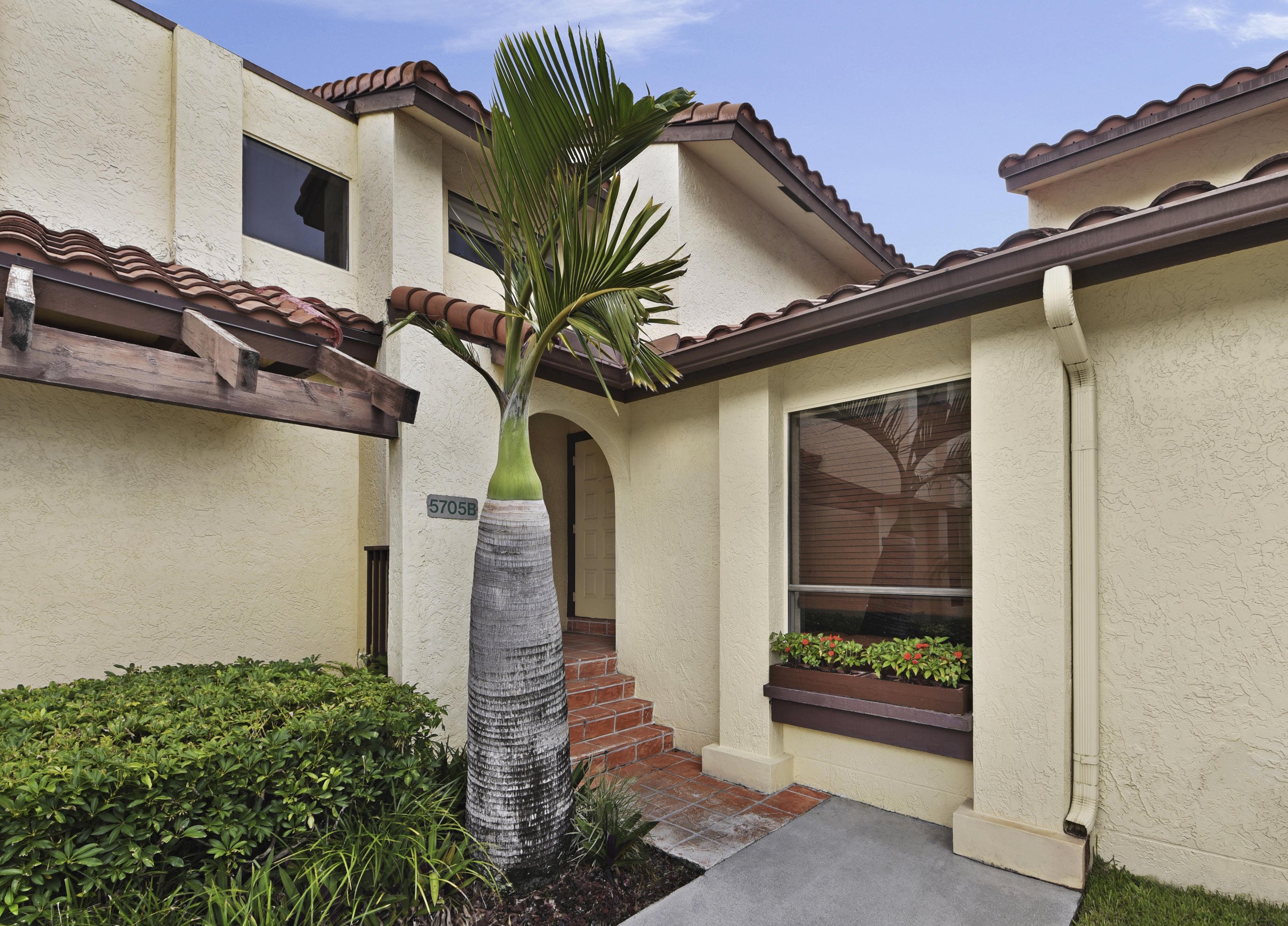 5705 Fox Hollow Drive, Unit B Boca Raton, FL 33486 - Photo 1 of 15 Exterior Front