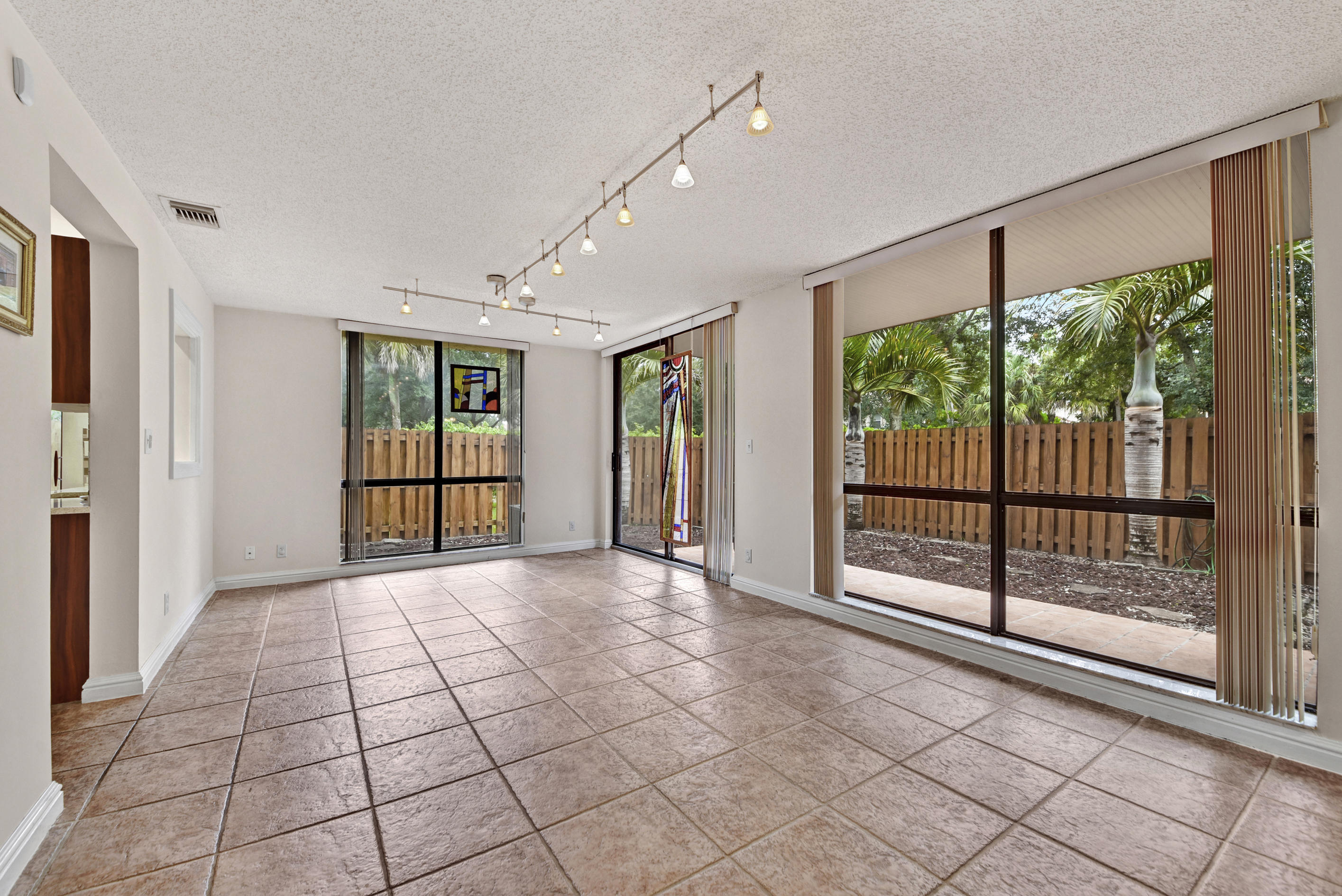 5705 Fox Hollow Drive, Unit B Boca Raton, FL 33486 - Photo 3 of 15 Large Formal Dining Room/Great Room