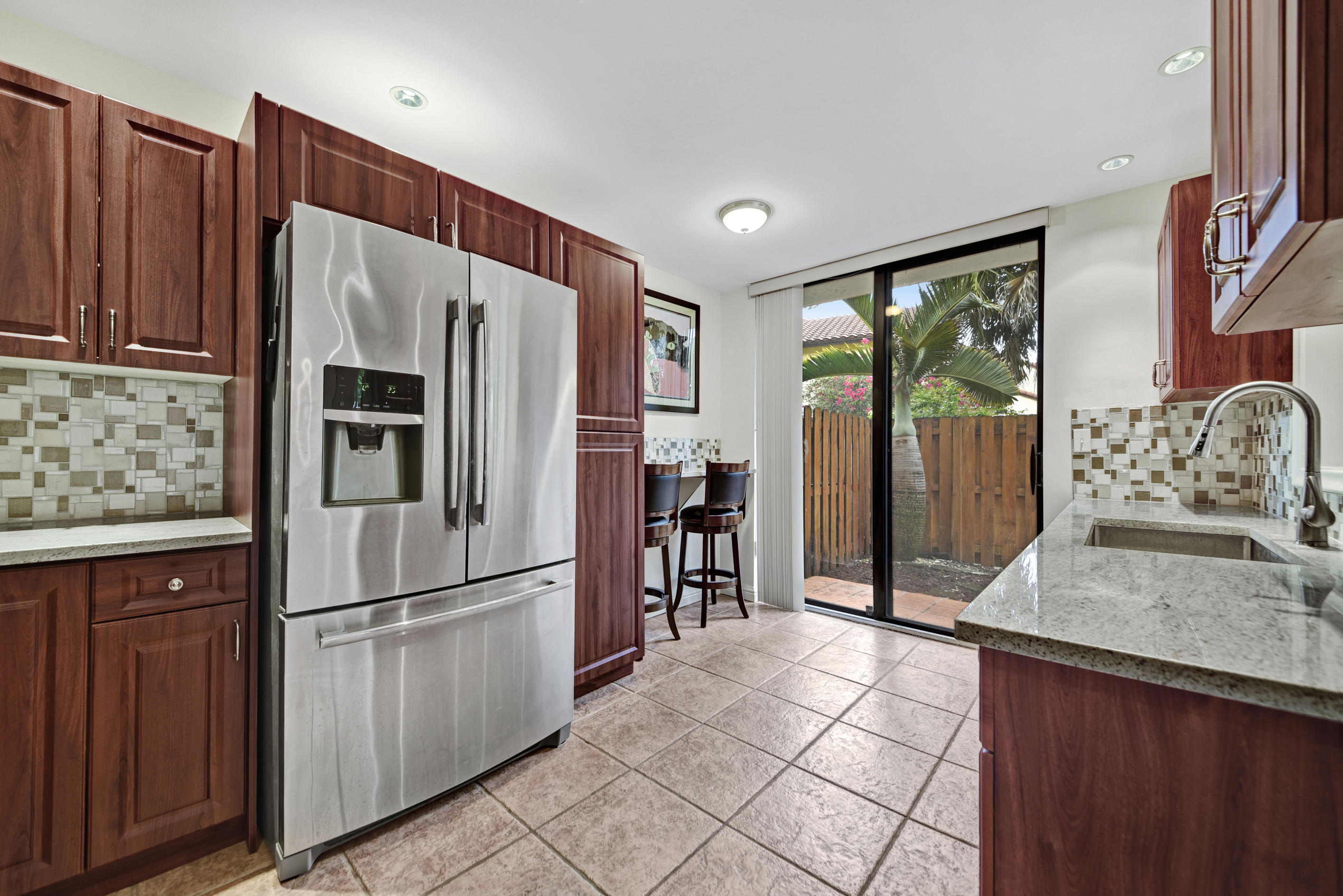 5705 Fox Hollow Drive, Unit B Boca Raton, FL 33486 - Photo 6 of 15 Newly Remodeled Kitchen