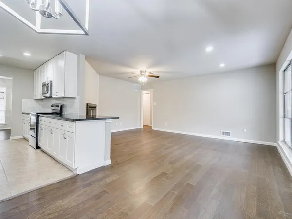 $2,400 | 2617 Forest Grove Drive, Richardson, TX 75080