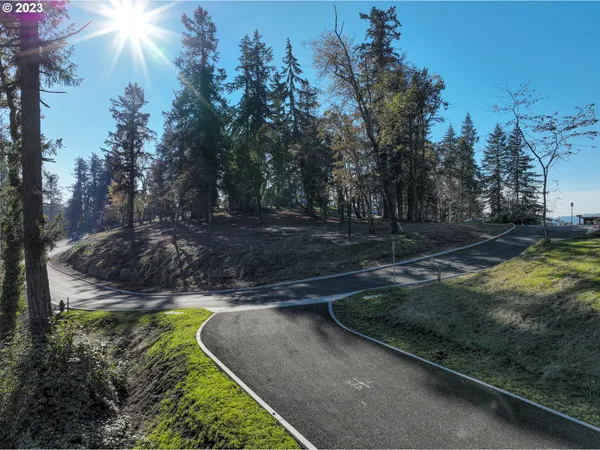 $194,000 | 2627 Cupola Drive, Unit 9, Eugene, OR 97403