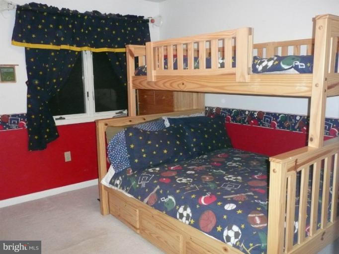 381 Valley Stream Road Severna Park, MD 21146 - Photo 14 of 22 Bedroom