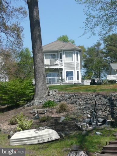 381 Valley Stream Road Severna Park, MD 21146 - Photo 16 of 22 View