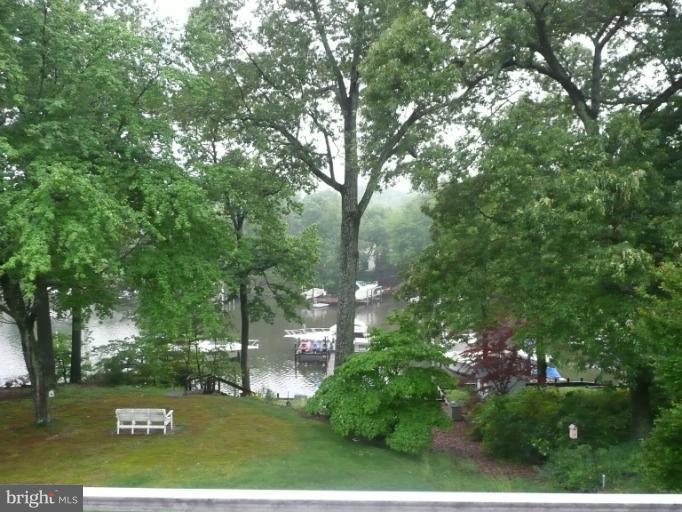 381 Valley Stream Road Severna Park, MD 21146 - Photo 17 of 22 View