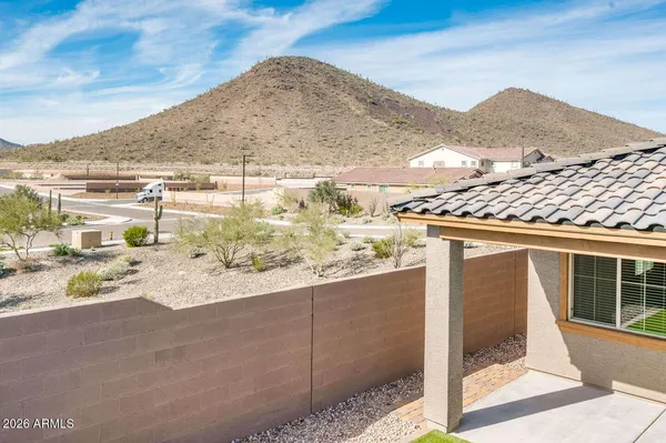 a view of an outdoor space