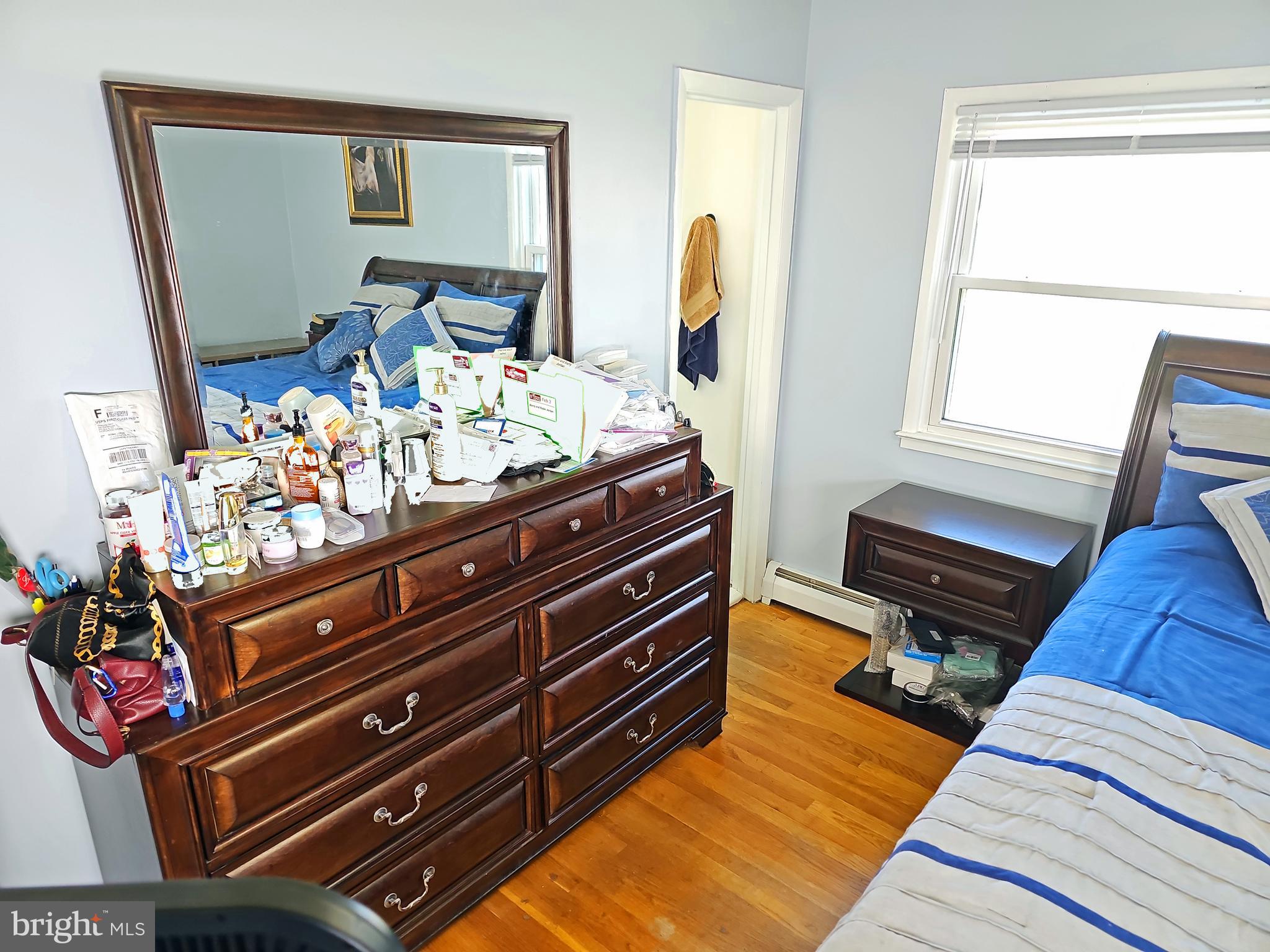 14143 Grayson Road Woodbridge, VA 22191 - Photo 32 of 58 Large Owners Bedroom